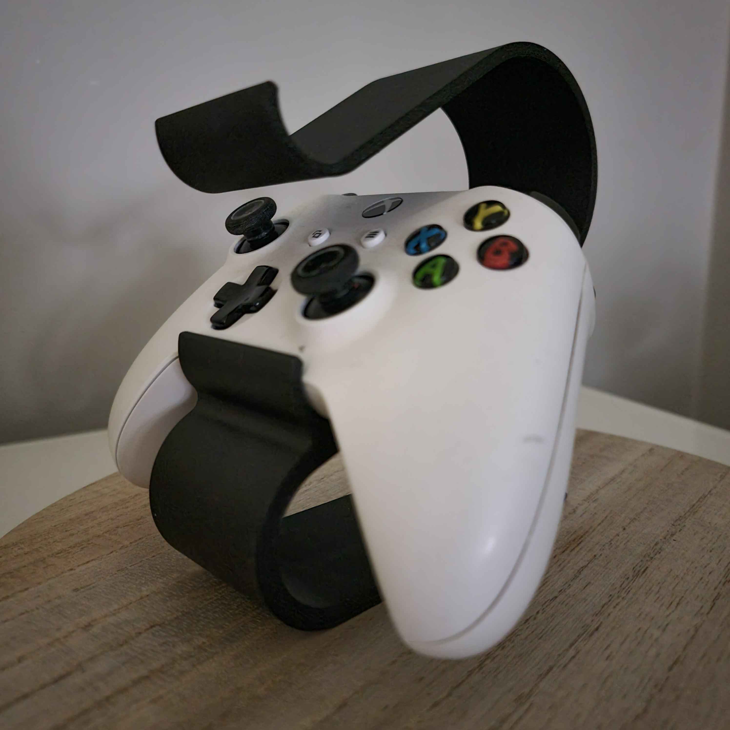 Free-Standing Dual Controller Stand